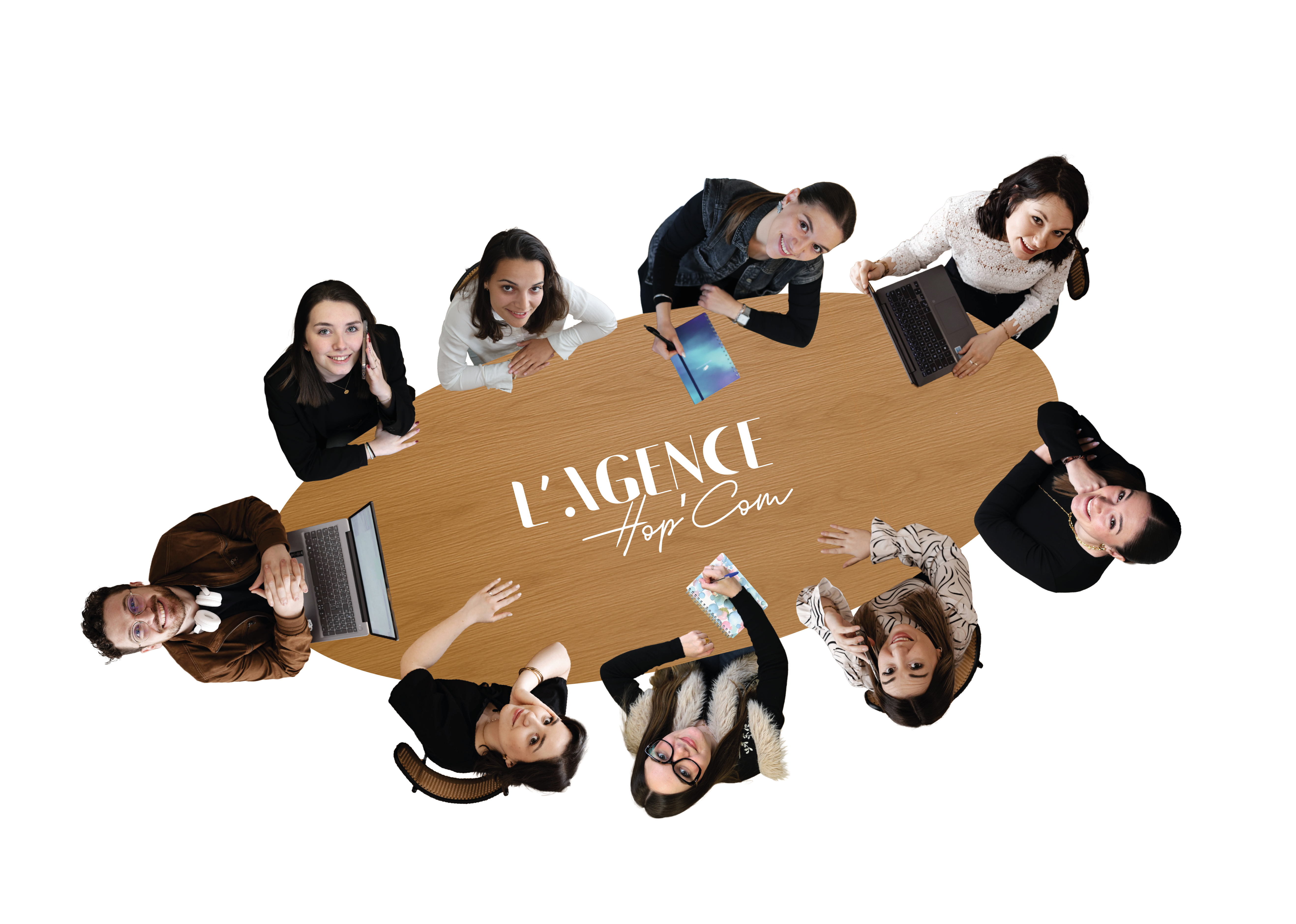 Une équipe professionnelle à l’Agence Hop’Com Roanne